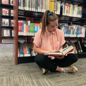 Meet your Posher, Nicole